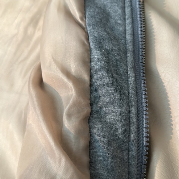 ❄️ Miss London tan Small faux leather jacket quilted shoulder - Picture 13 of 16